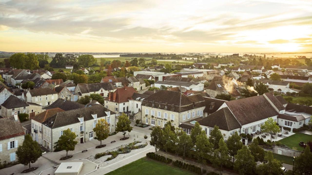 Como Le Montrachet بوليغني-مونتراتشيت المظهر الخارجي الصورة